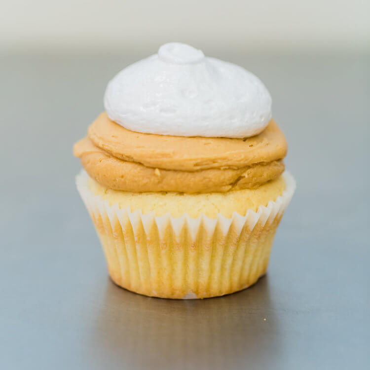 Fluffernutter cupcake